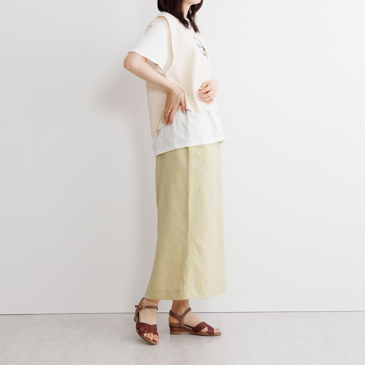 再値下げ】【再入荷】【25SS】マルチストラップサンダル/653204